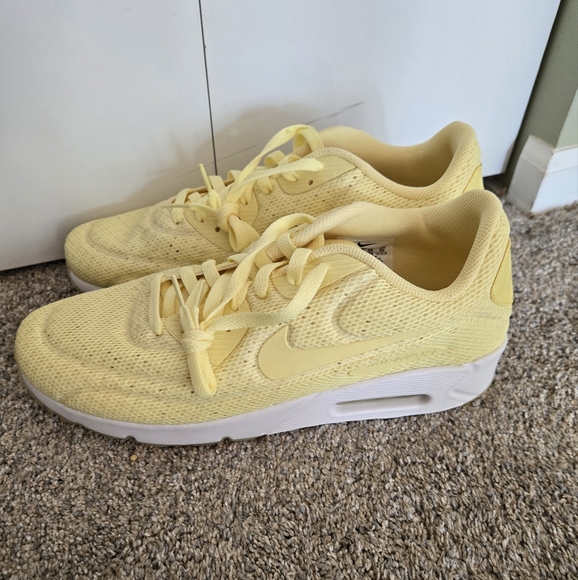 Nike Air Max 90 Ultra Breathe Yellow Chiffon men's size 12 - Picture 1 of 9